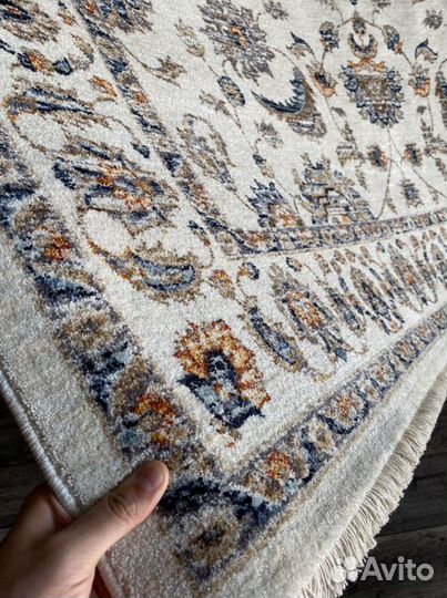 Ковер с узорами