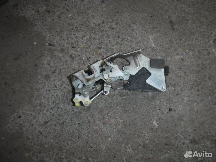 Замок двери задний правый Daewoo Matiz A08S3 2012