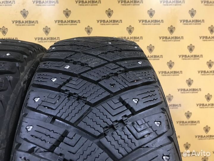 Goodyear Ultragrip Ice Arctic 195/65 R15 88T