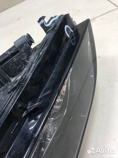 Фара противотуманная левая Skoda Rapid