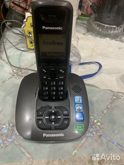 Радиотелефон с автоответчиком Panasonic