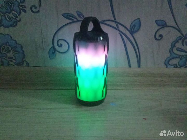 Блютуз колонка