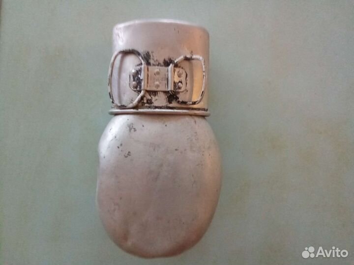 Походная фляжка