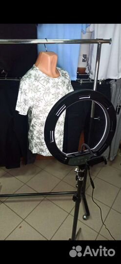 Кольцевая лампа