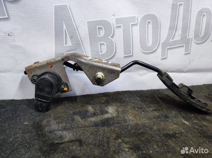 Педаль газа Nissan X Trail T30