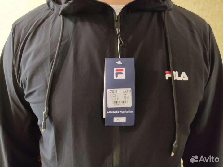 Спортивный мужской костюм новый