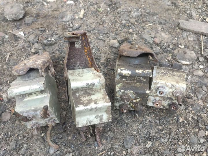 Регулятор тормозного усилия VW Passat B3