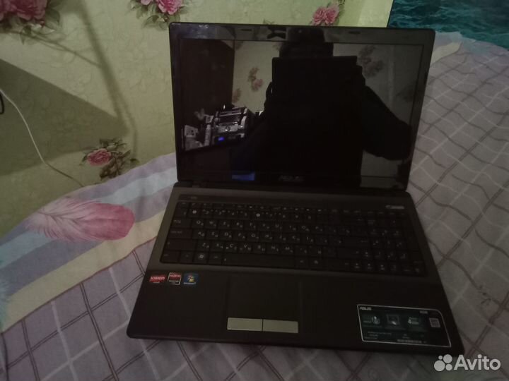 Ноутбук asus