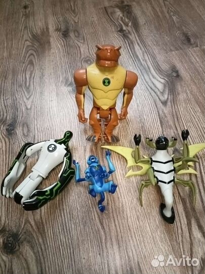 Фигурки Бен тен