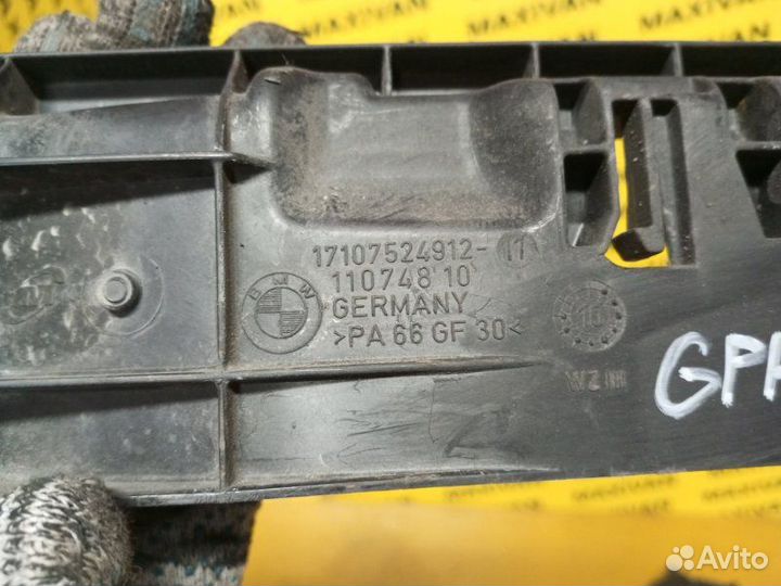 Кронштейн радиатора левый Bmw 3-Series E90 N47D20