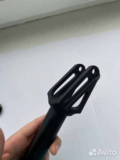 Вилка для трюкового самоката