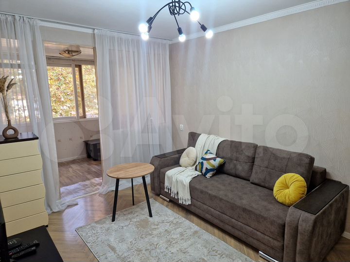 2-к. квартира, 50 м², 5/6 эт.