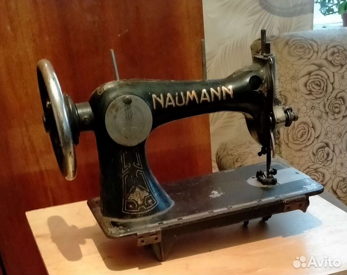 Швейная машина naumann