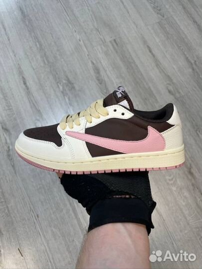 Travis Scott x Air Jordan 1 Low Dark Pony