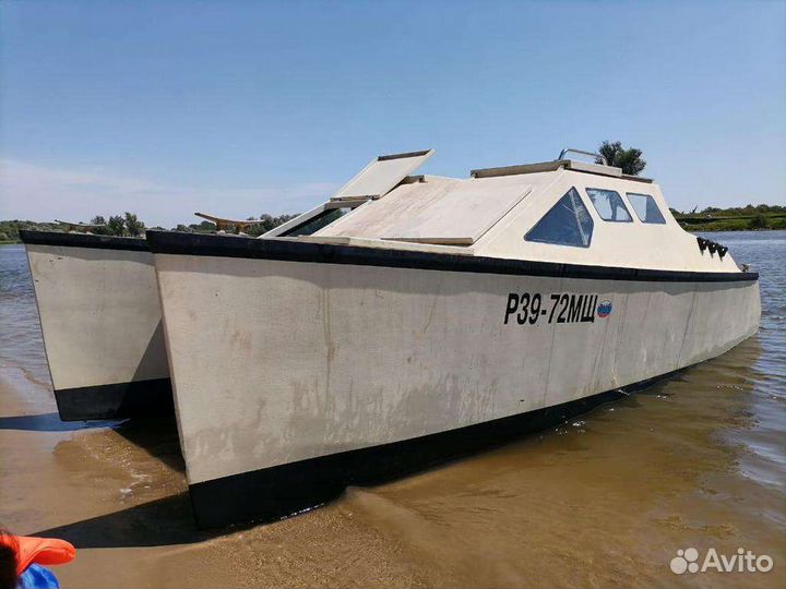 Парусный катамаран