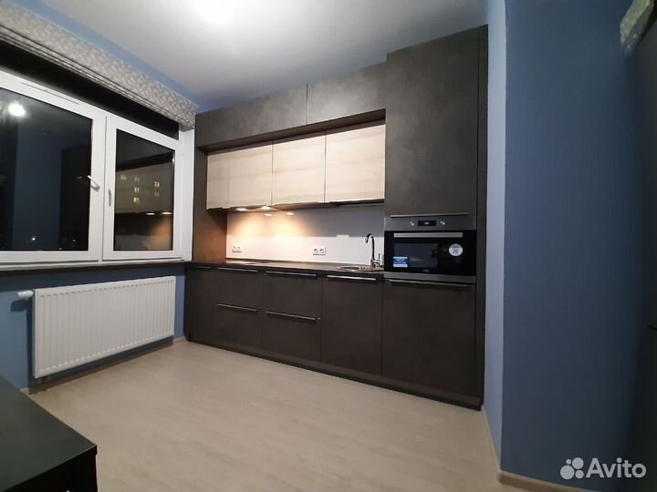 Кухня в потолок