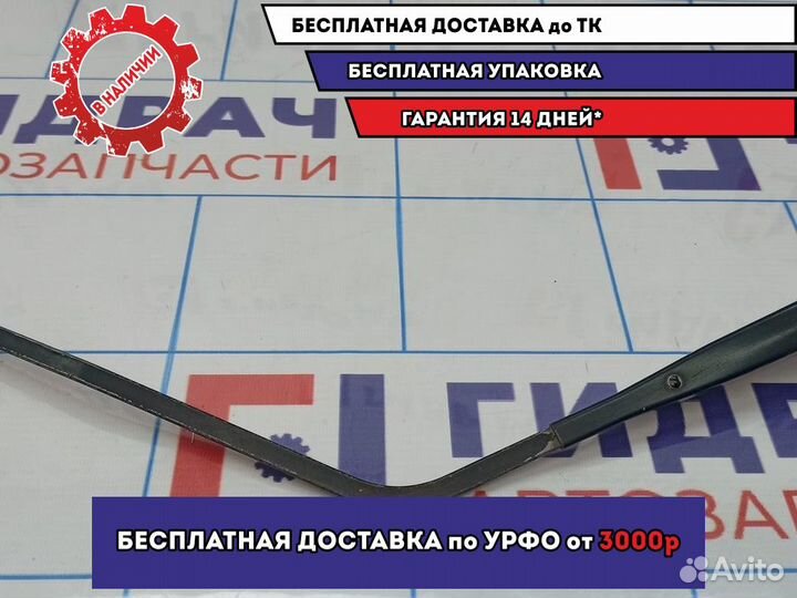 Поводок стеклоочистителя заднего Toyota Land Cruis