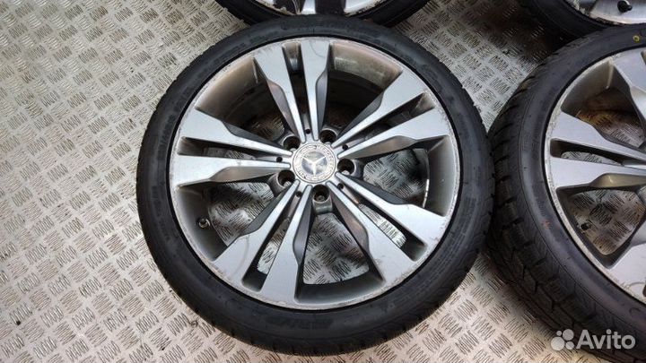 R18 Arivo Winmaster ARW2 225/40, PCD 5x112 DIA 66.6