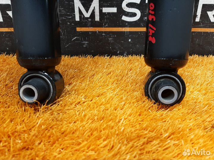 Амортизатор задний Bmw 1-Series F20 N13B16A 2011