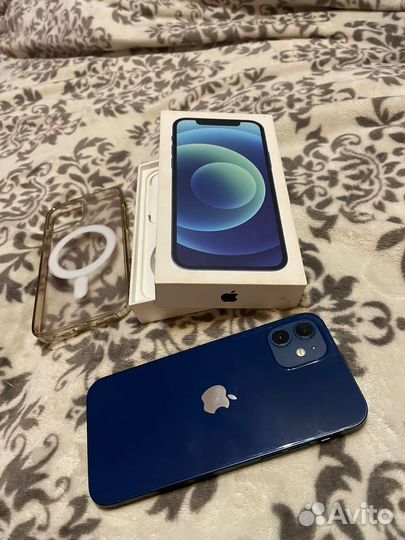 iPhone 12, 64 ГБ