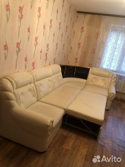 2 дивана,кухня,стенка