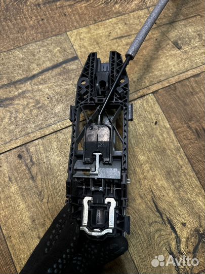 Ручка внешняя Volkswagen Polo передняя правая