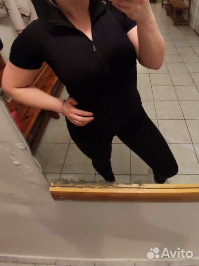 Спорт.комплект в зал-накладка,сумка,перч.,костюм