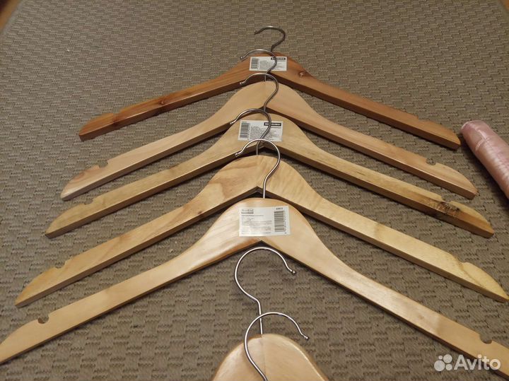 Вешалки-плечики для одежды