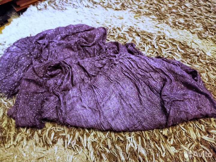 Палантин фиолетового цвета с люрексом