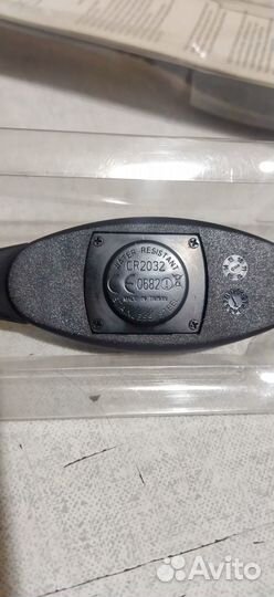 Sole integrated heart-rate monitor transmitter