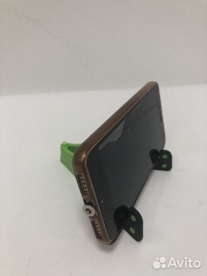 Подставка под телефон