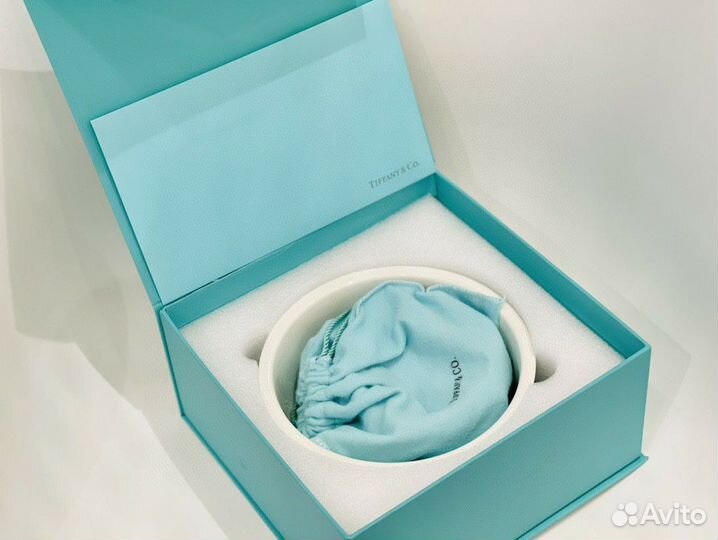 Миска, ошейник и поводок для собак Tiffany & co