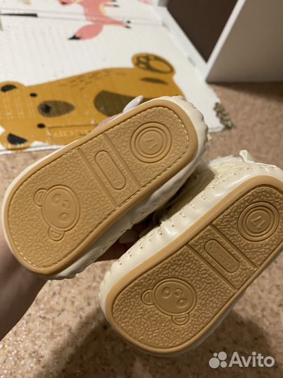 Обувь на девочку