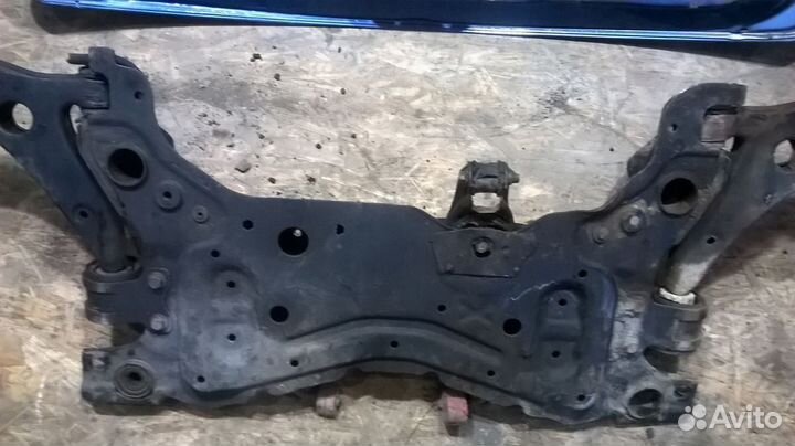 Ford Focus (II) II (2004–2008) Балка подмоторная