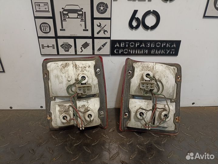 Фонарь задний для Mitsubishi Pajero 1