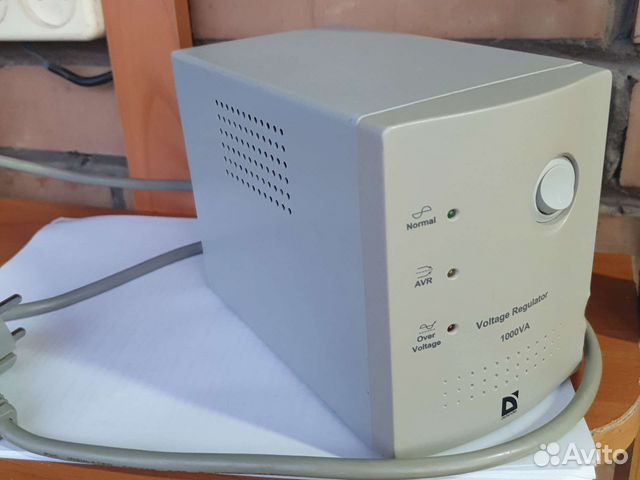 Стабилизатор напряжения defender