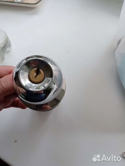 Ручка для межкомнатной двери