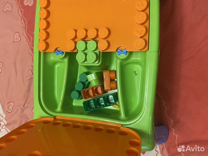 Развивающий стол