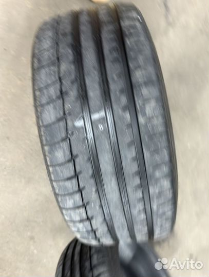 Triangle TH201 Sportex 235/40 R18