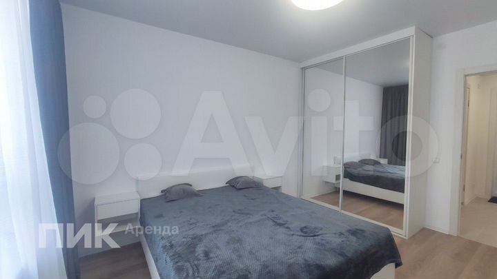 1-к. квартира, 42 м², 21/33 эт.