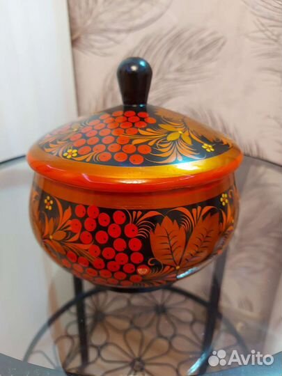 Сувениры Золотая Хохлома