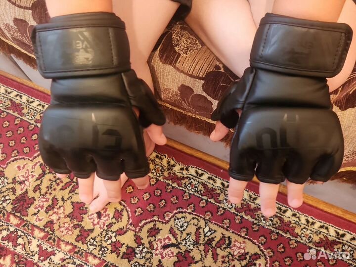 Перчатки для мма