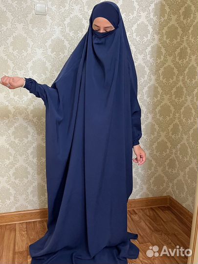 Издаль хиджаб джильбаб