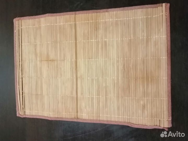 Циновки на стол. натуральный материал