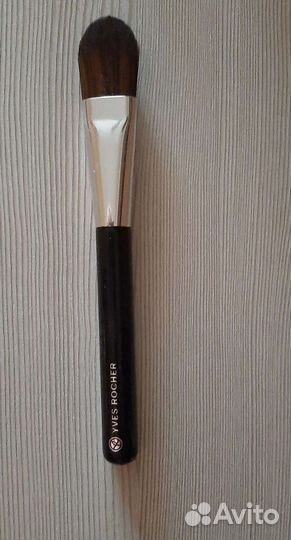 Кисть для тонального крема