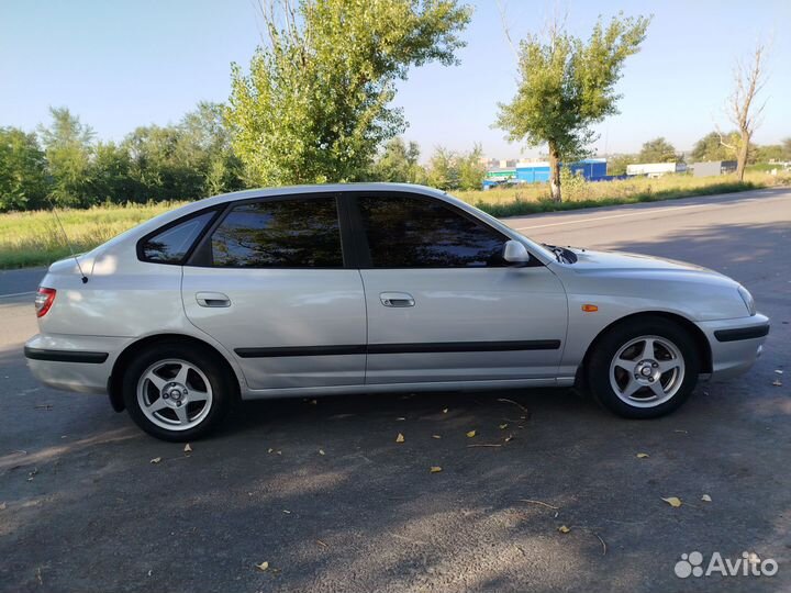 Hyundai Elantra 1.6 AT, 2004, 199 000 км