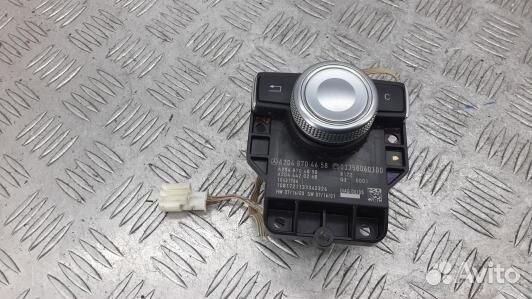 Блок мультимедиа mercedes benz C-class W204 (EMA01