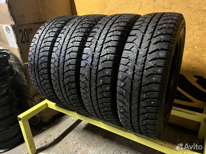 Bridgestone Ice Cruiser 7000S 185/65 R15