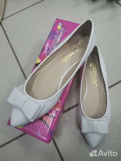 Балетки новые женские белые 38