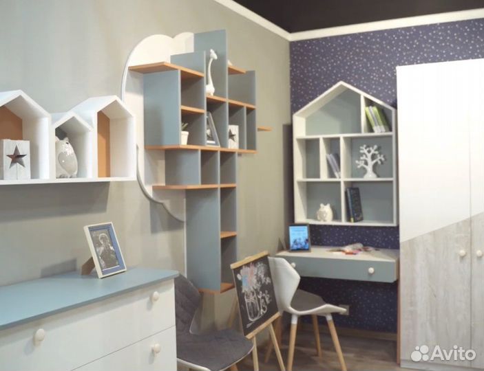 Стеллаж для книг детский